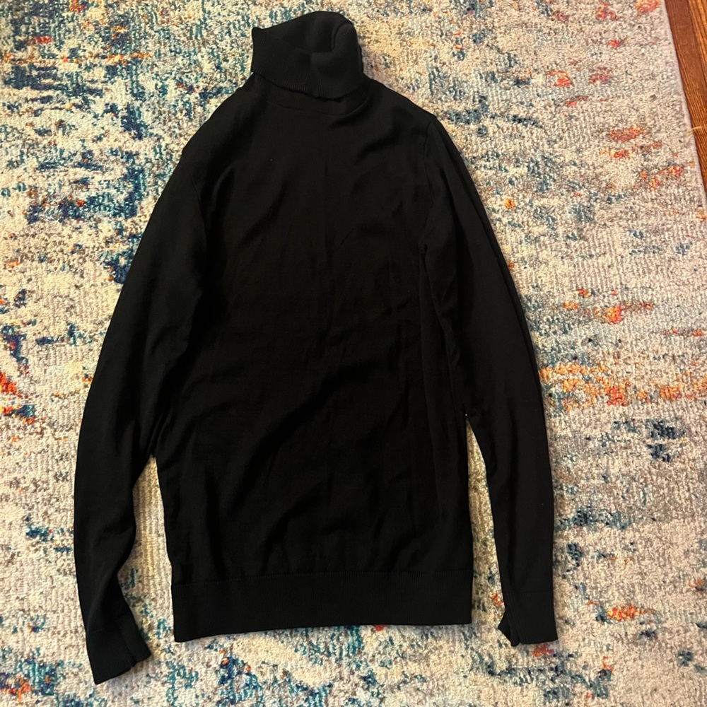 Black men turtle neck shirt